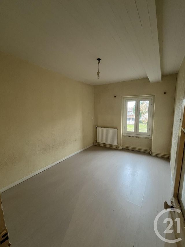 Maison à vendre - 8 pièces - 138 m2 - Davayat - 63 - AUVERGNE