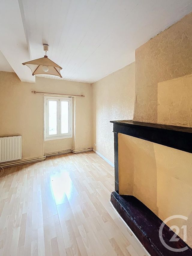 Maison à vendre - 8 pièces - 138 m2 - Davayat - 63 - AUVERGNE