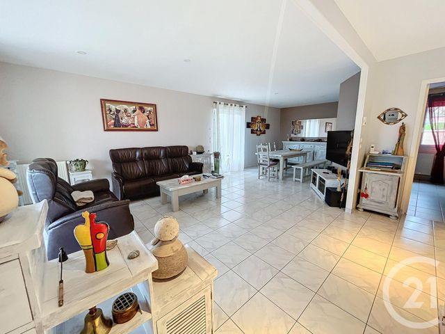 Maison à vendre - 5 pièces - 155 m2 - Beauregard Vendon - 63 - AUVERGNE