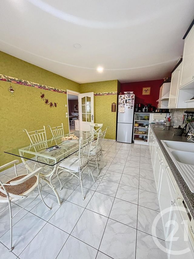 Maison à vendre - 5 pièces - 155 m2 - Beauregard Vendon - 63 - AUVERGNE