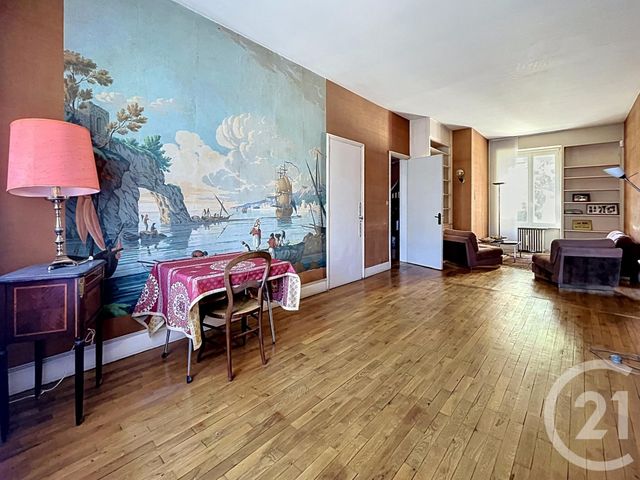 Maison &agrave; vendre - 8 pi&egrave;ces - 245 m2 - Riom - 63 - AUVERGNE