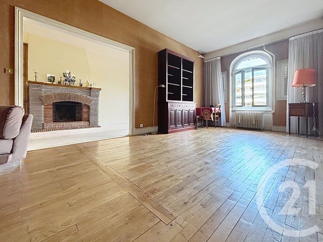 Maison &agrave; vendre - 8 pi&egrave;ces - 245 m2 - Riom - 63 - AUVERGNE