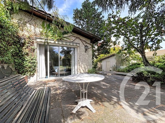 Maison &agrave; vendre - 8 pi&egrave;ces - 245 m2 - Riom - 63 - AUVERGNE
