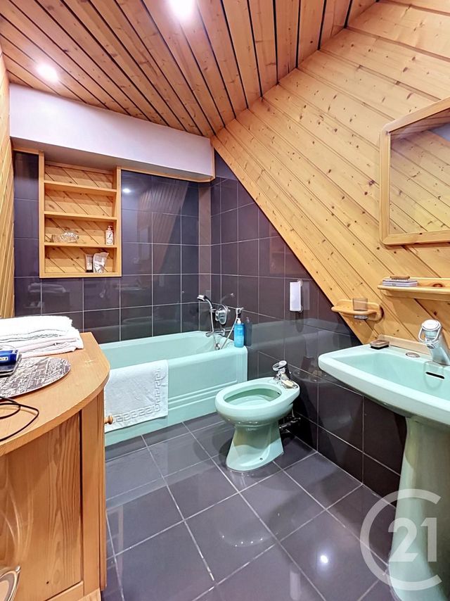 Maison &agrave; vendre - 8 pi&egrave;ces - 245 m2 - Riom - 63 - AUVERGNE