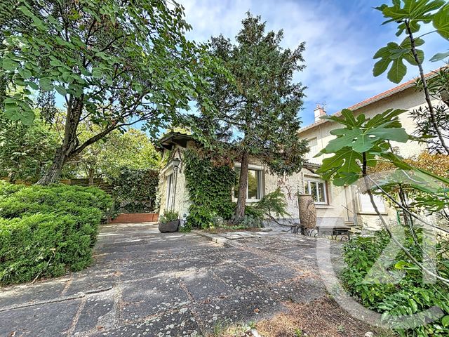 Maison &agrave; vendre - 8 pi&egrave;ces - 245 m2 - Riom - 63 - AUVERGNE