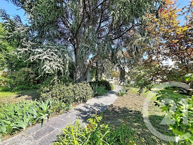 Maison &agrave; vendre - 8 pi&egrave;ces - 245 m2 - Riom - 63 - AUVERGNE