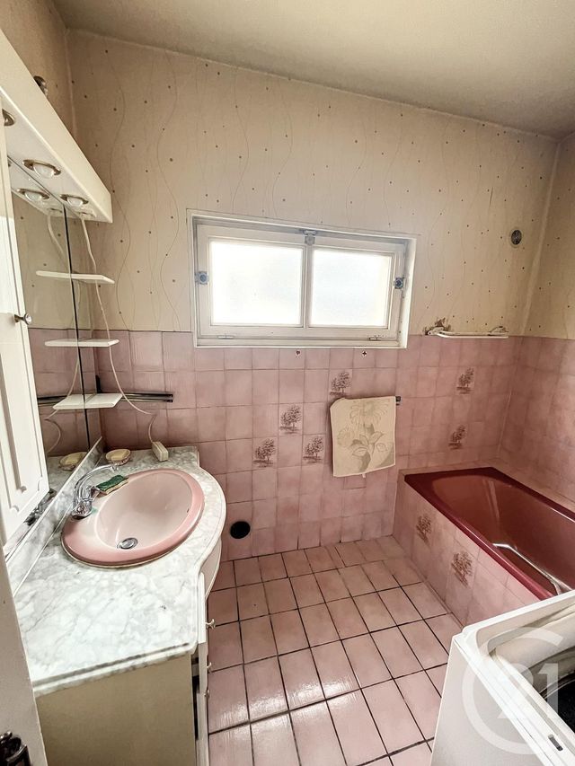 Maison à vendre - 6 pièces - 150,62 m2 - Blanzat - 63 - AUVERGNE