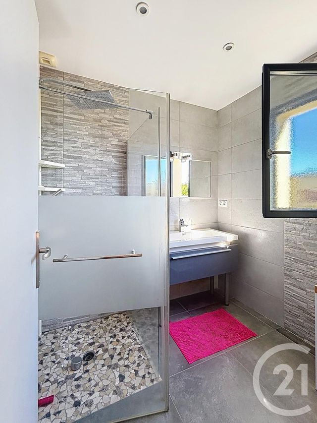 Maison &agrave; vendre - 5 pi&egrave;ces - 150 m2 - Riom - 63 - AUVERGNE