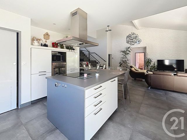 Maison &agrave; vendre - 5 pi&egrave;ces - 150 m2 - Riom - 63 - AUVERGNE