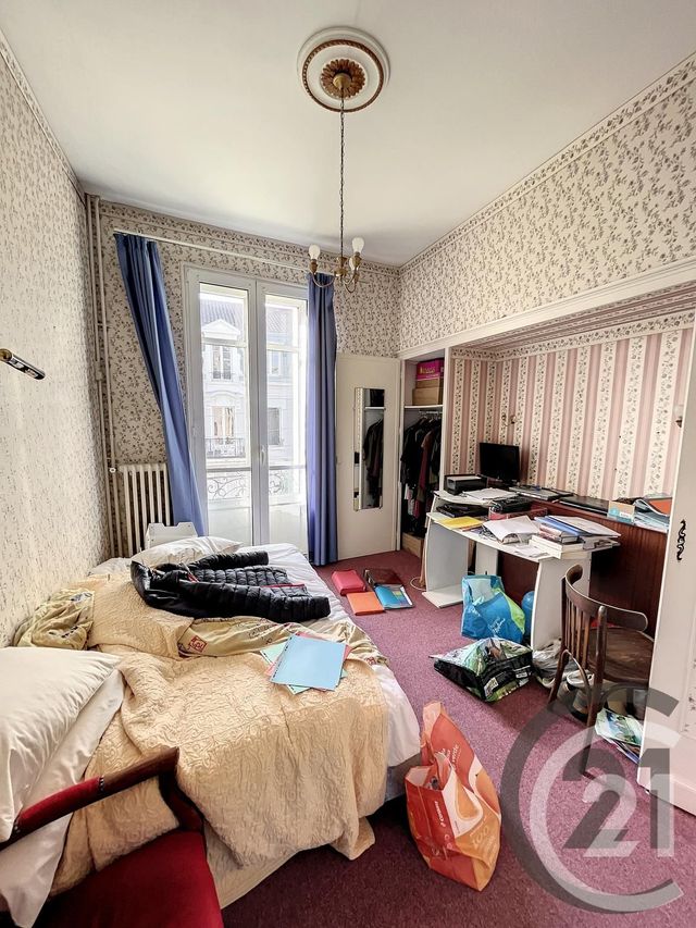 Maison à vendre - 22 pièces - 609,54 m2 - Chatel Guyon - 63 - AUVERGNE