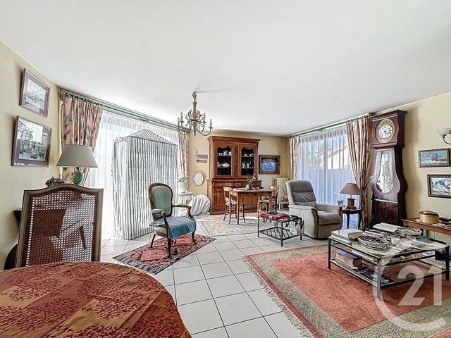 Maison &agrave; vendre - 4 pi&egrave;ces - 94,70 m2 - Riom - 63 - AUVERGNE