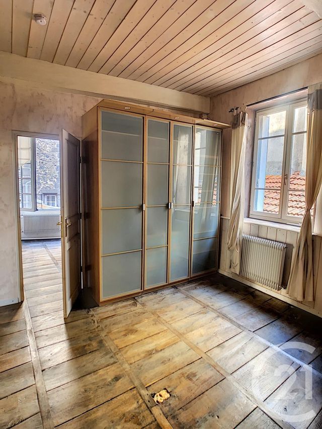 Appartement F3 à vendre - 3 pièces - 83,80 m2 - Riom - 63 - AUVERGNE