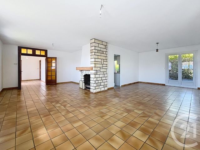 Maison à vendre - 5 pièces - 161,26 m2 - Riom - 63 - AUVERGNE