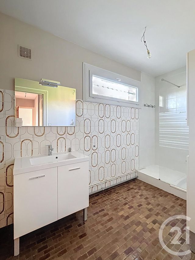 Maison à vendre - 5 pièces - 161,26 m2 - Riom - 63 - AUVERGNE