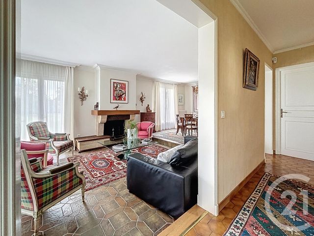 Maison &agrave; vendre - 6 pi&egrave;ces - 170 m2 - Mozac - 63 - AUVERGNE