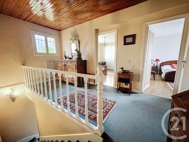 Maison &agrave; vendre - 6 pi&egrave;ces - 170 m2 - Mozac - 63 - AUVERGNE