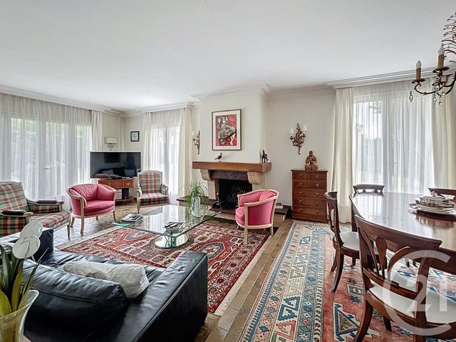 Maison &agrave; vendre - 6 pi&egrave;ces - 170 m2 - Mozac - 63 - AUVERGNE