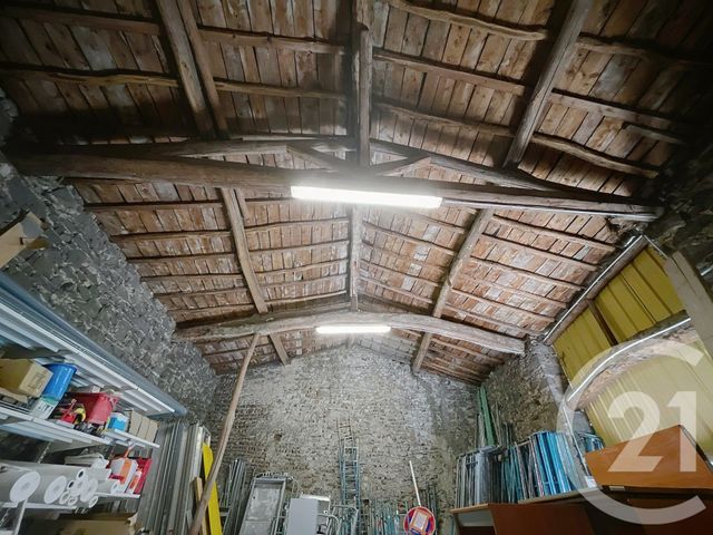 Immeuble &agrave; vendre - 140 m2 - St Bonnet Pres Riom - 63 - AUVERGNE