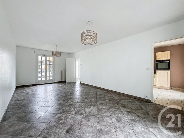 Maison à vendre - 5 pièces - 83 m2 - Riom - 63 - AUVERGNE