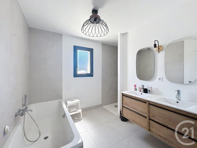 Maison &agrave; vendre - 4 pi&egrave;ces - 92 m2 - Loubeyrat - 63 - AUVERGNE