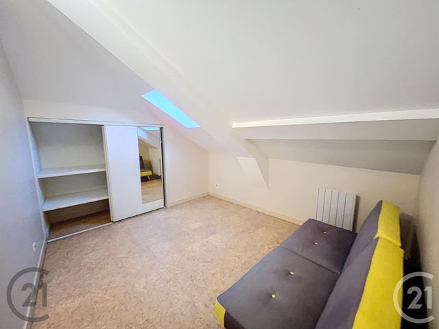 Appartement F3 à louer - 3 pièces - 39,79 m2 - Aigueperse - 63 - AUVERGNE