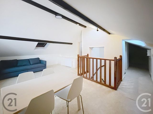 Appartement F3 à louer - 3 pièces - 39,79 m2 - Aigueperse - 63 - AUVERGNE