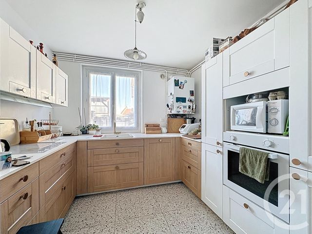 Maison &agrave; vendre - 5 pi&egrave;ces - 74,31 m2 - Riom - 63 - AUVERGNE