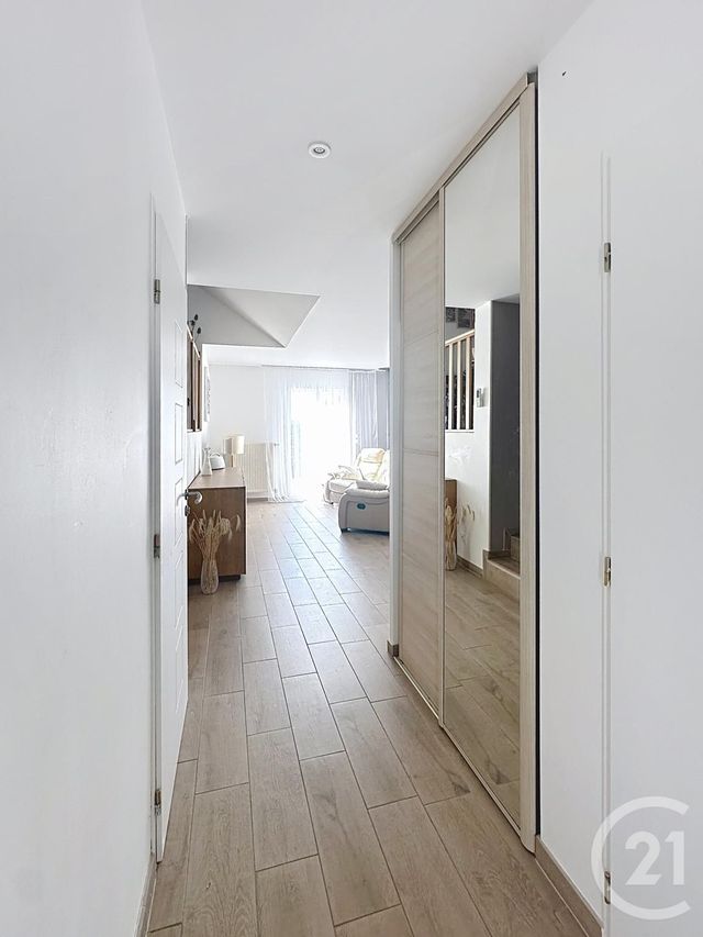 Maison à vendre - 5 pièces - 110 m2 - Enval - 63 - AUVERGNE