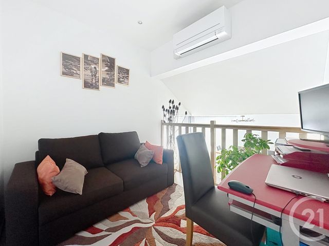 Maison à vendre - 5 pièces - 110 m2 - Enval - 63 - AUVERGNE