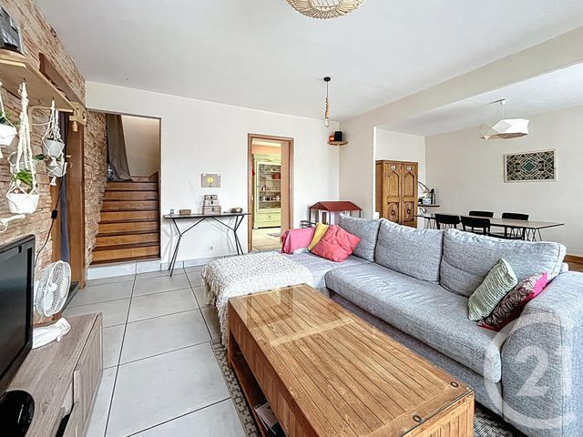 Maison à vendre - 7 pièces - 212,93 m2 - Mozac - 63 - AUVERGNE