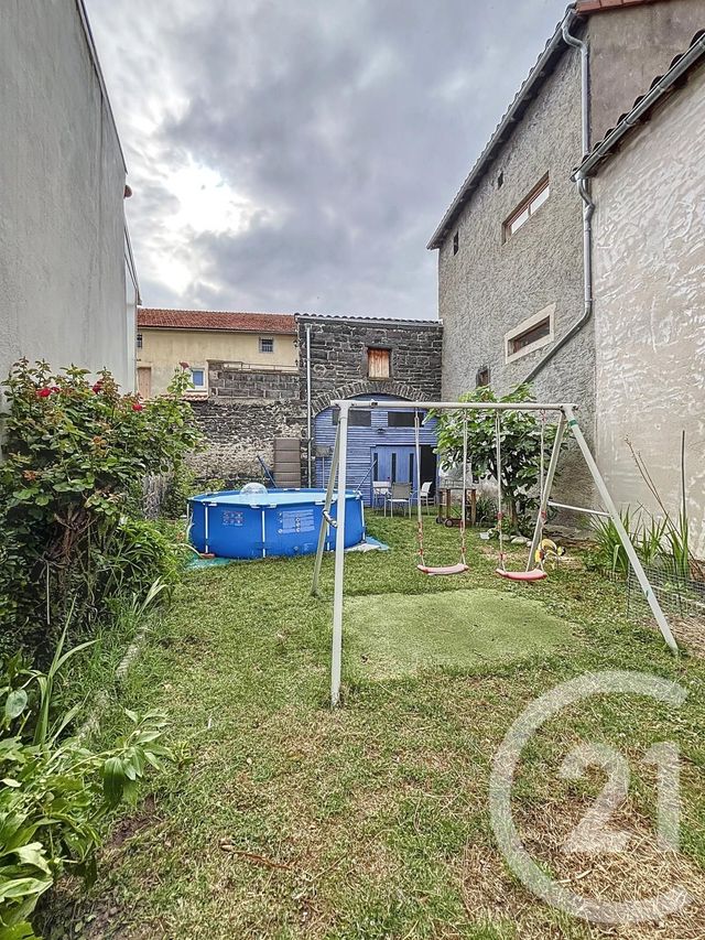 Maison à vendre - 7 pièces - 212,93 m2 - Mozac - 63 - AUVERGNE