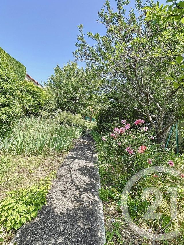 Maison à vendre - 7 pièces - 146,40 m2 - Chatel Guyon - 63 - AUVERGNE