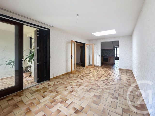 Maison &agrave; vendre - 7 pi&egrave;ces - 146,40 m2 - Chatel Guyon - 63 - AUVERGNE