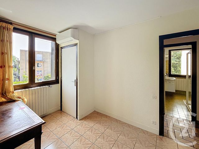 Maison à vendre - 7 pièces - 146,40 m2 - Chatel Guyon - 63 - AUVERGNE