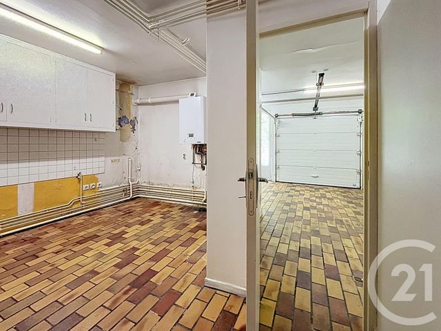 Maison à vendre - 7 pièces - 146,40 m2 - Chatel Guyon - 63 - AUVERGNE