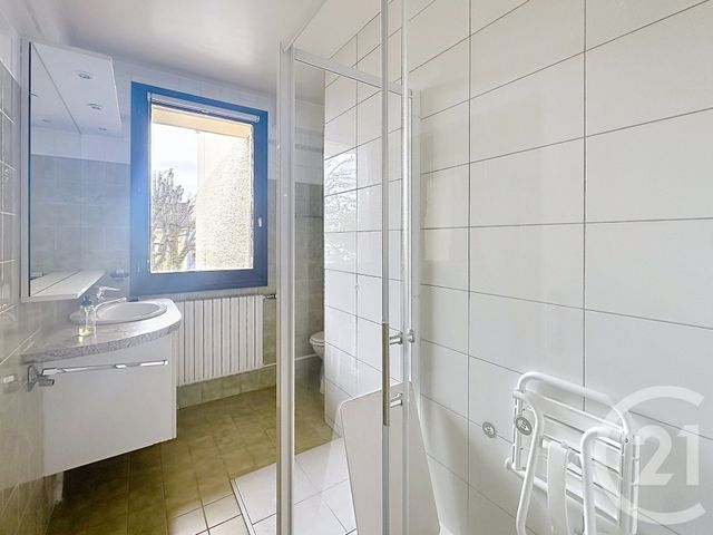 Maison &agrave; vendre - 7 pi&egrave;ces - 146,40 m2 - Chatel Guyon - 63 - AUVERGNE