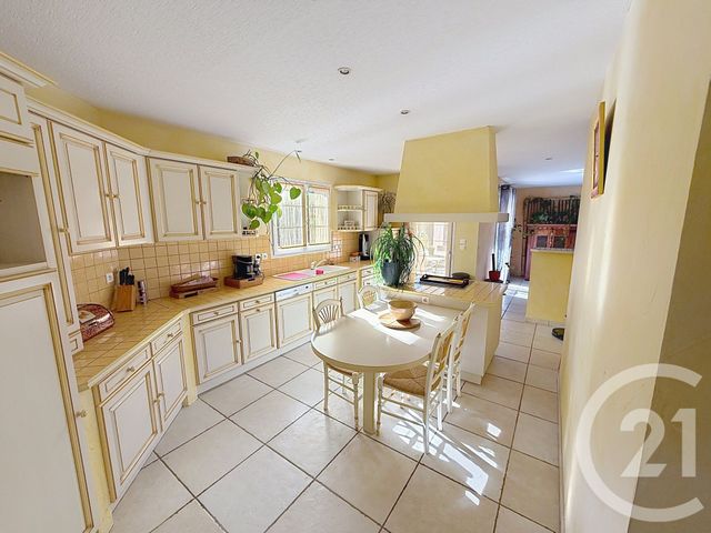 Maison &agrave; louer - 5 pi&egrave;ces - 128,65 m2 - Chambaron Sur Morge - 63 - AUVERGNE