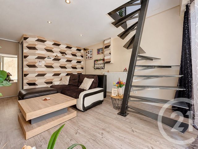 Maison &agrave; vendre - 2 pi&egrave;ces - 51,41 m2 - Chatel Guyon - 63 - AUVERGNE