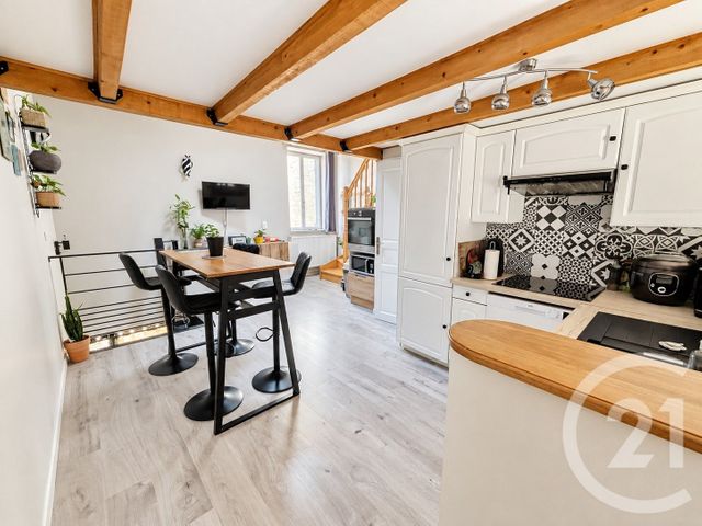 Maison &agrave; vendre - 2 pi&egrave;ces - 51,41 m2 - Chatel Guyon - 63 - AUVERGNE