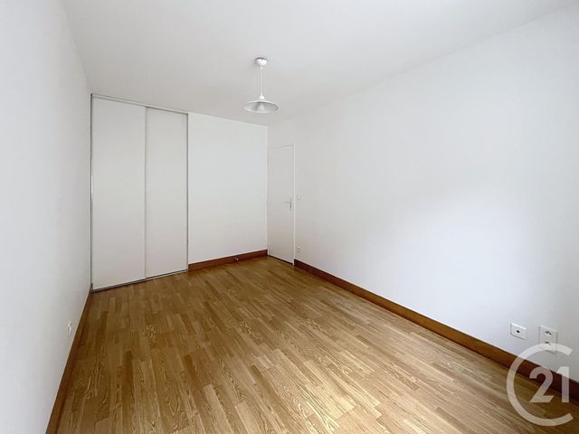 Appartement F3 &agrave; louer - 3 pi&egrave;ces - 65 m2 - Volvic - 63 - AUVERGNE