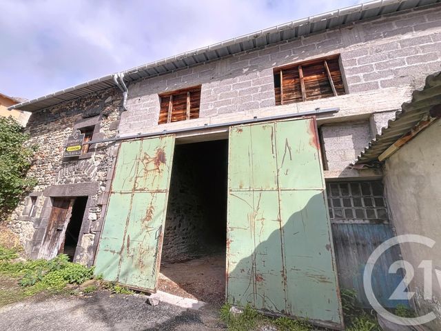 Maison à vendre - 2 pièces - 131 m2 - Chatel Guyon - 63 - AUVERGNE