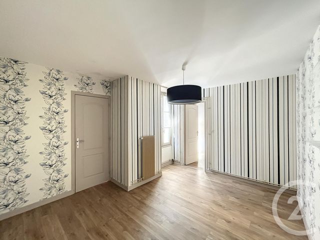Appartement F3 &agrave; vendre - 3 pi&egrave;ces - 69,77 m2 - Riom - 63 - AUVERGNE