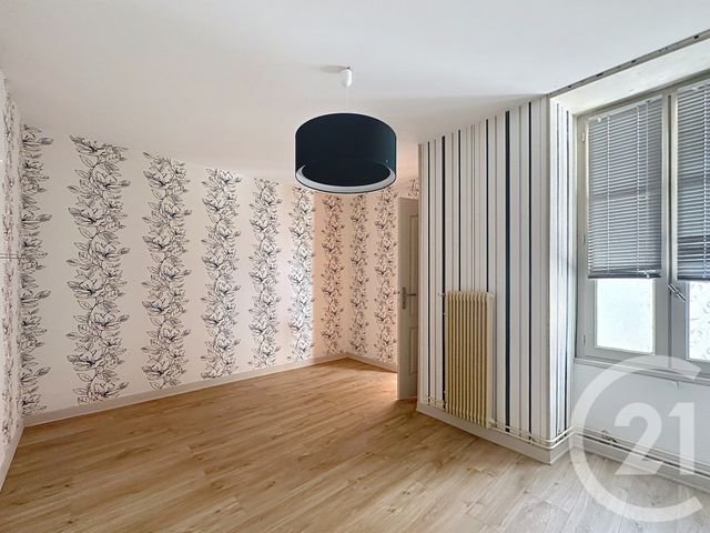 Appartement F3 &agrave; vendre - 3 pi&egrave;ces - 69,77 m2 - Riom - 63 - AUVERGNE