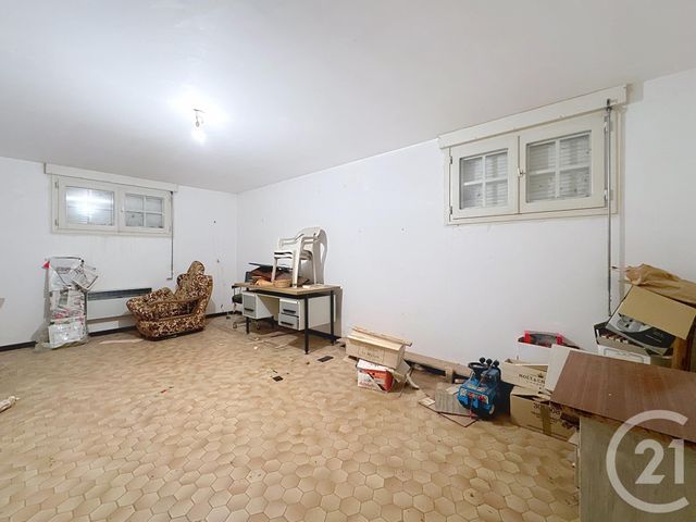 Maison à vendre - 8 pièces - 174 m2 - Orcines - 63 - AUVERGNE