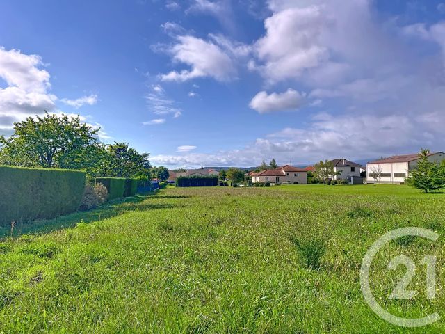 Terrain &agrave; vendre - 739 m2 - St Bonnet Pres Riom - 63 - AUVERGNE