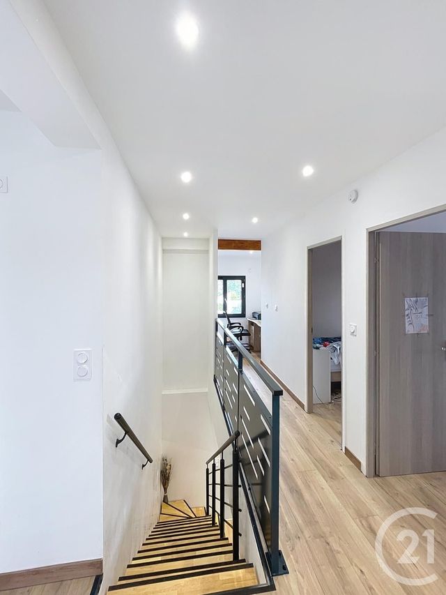 Maison à vendre - 6 pièces - 148 m2 - Mozac - 63 - AUVERGNE