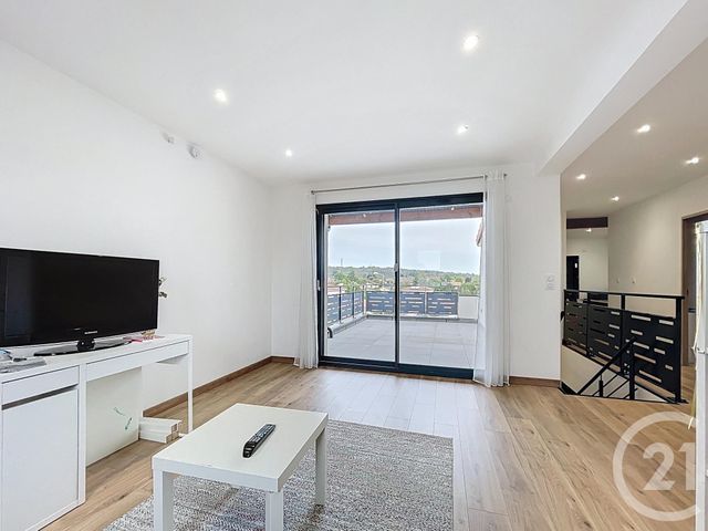 Maison à vendre - 6 pièces - 148 m2 - Mozac - 63 - AUVERGNE