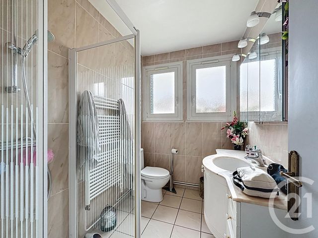 Maison &agrave; vendre - 5 pi&egrave;ces - 115,96 m2 - Riom - 63 - AUVERGNE