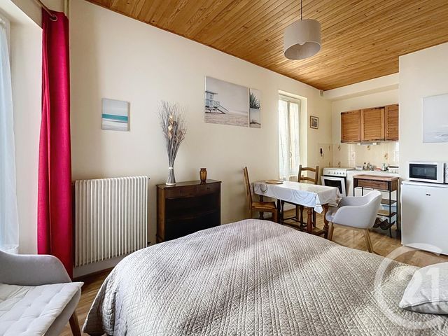 Maison à vendre - 8 pièces - 125 m2 - Chatel Guyon - 63 - AUVERGNE