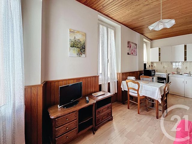 Maison à vendre - 8 pièces - 125 m2 - Chatel Guyon - 63 - AUVERGNE